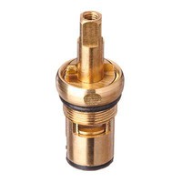 Код 8126 Кран-букса 18*1 керамич (Рос) 033 (арт. 575853)